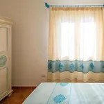 Bilo 4 *
